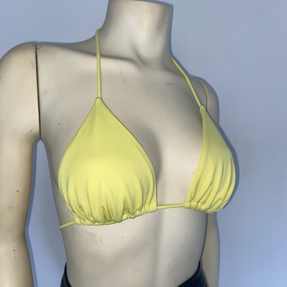 Victoria Secret Bikini Top 💛